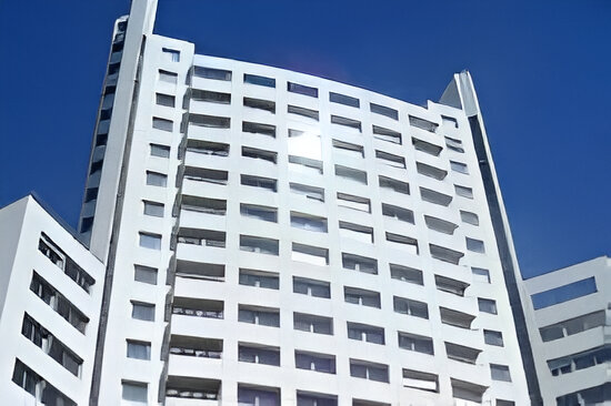 Edificio Victoria Rio, ubicado en Rosario frente al parque España